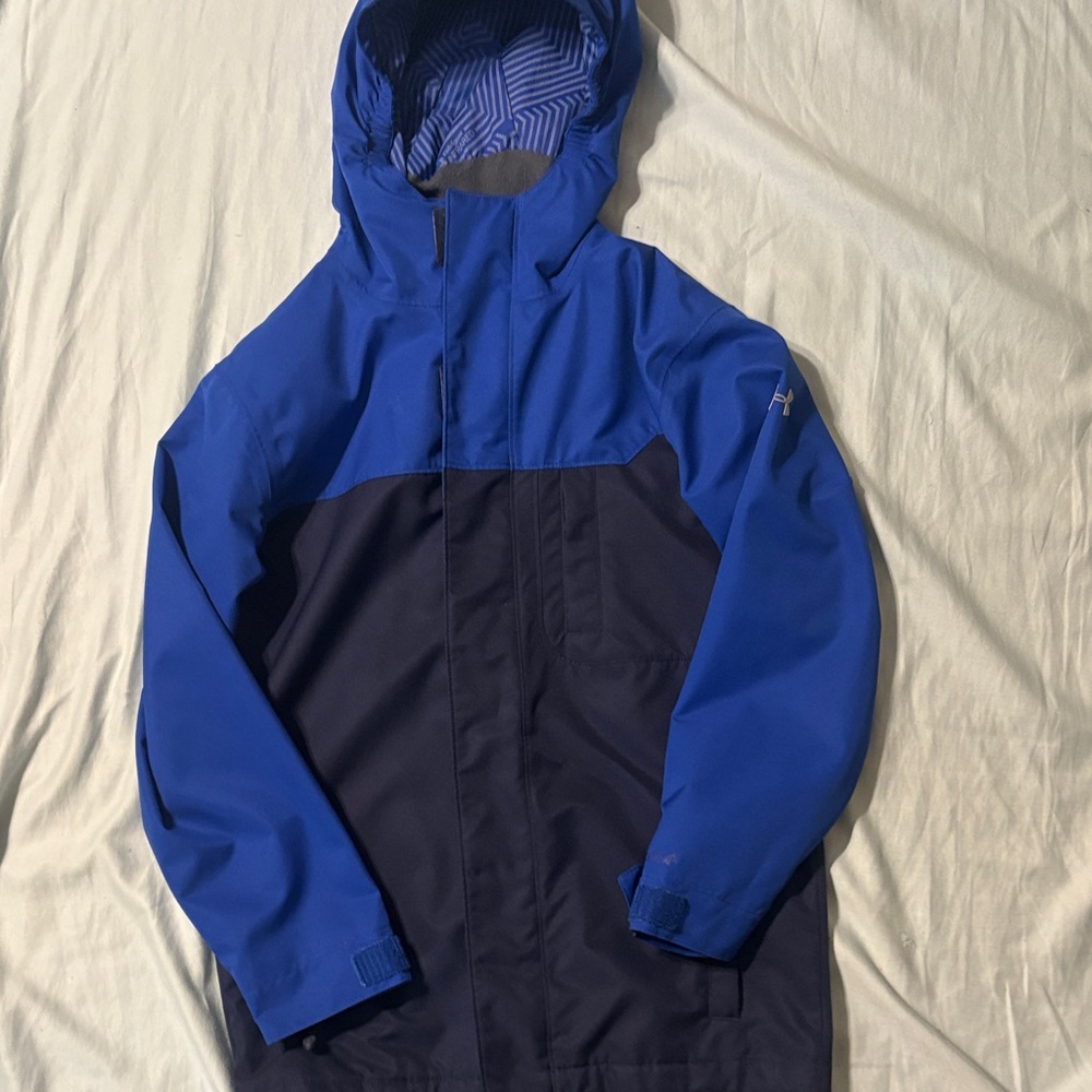 Under Armour size YSMKids Blue and Black Hooded UA Storm Jacket